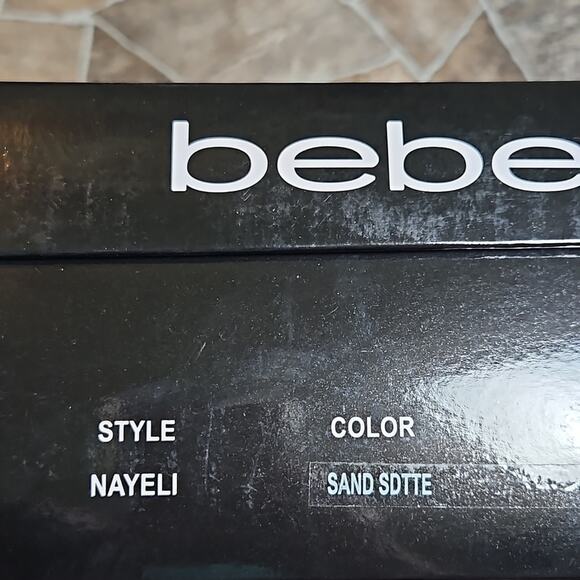 New in Box Bebe Nayelli Fur Ankle Booties in Sand Sz 7 - Picture 10 of 14